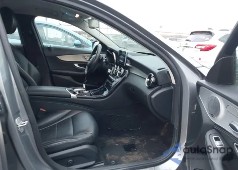 2015 Mercedes-Benz C 300 4Matic from USA, damaged, VIN 55SWF4KB4FU037169